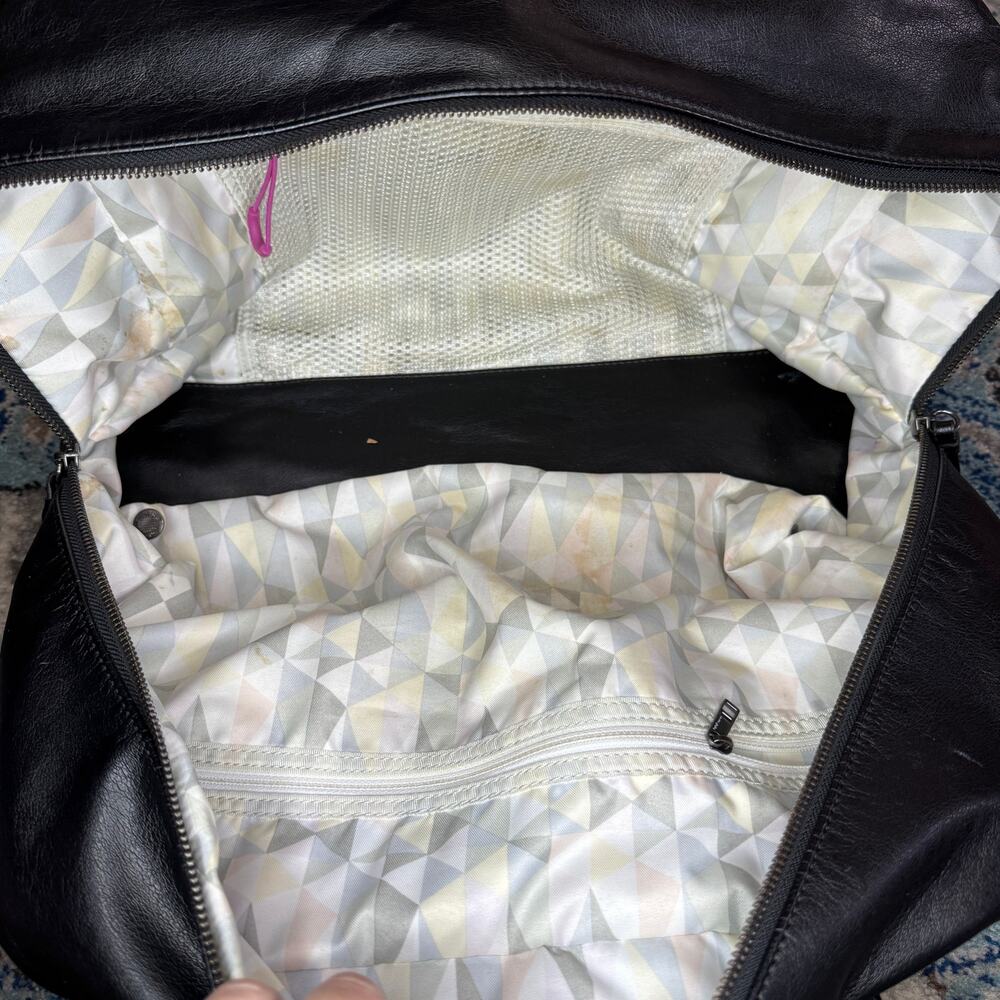 Lululemon Urban Sanctuary Bag *SE - Picture 5 of 7